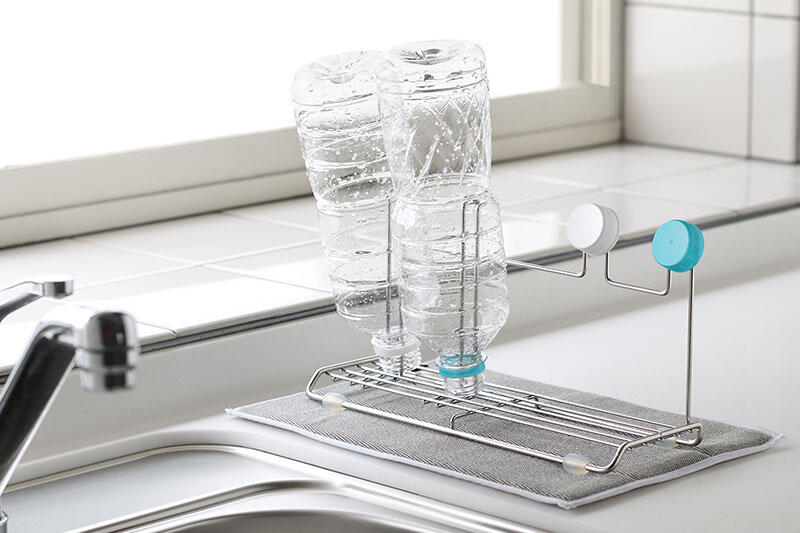 column_bottle-stand_0240.jpg