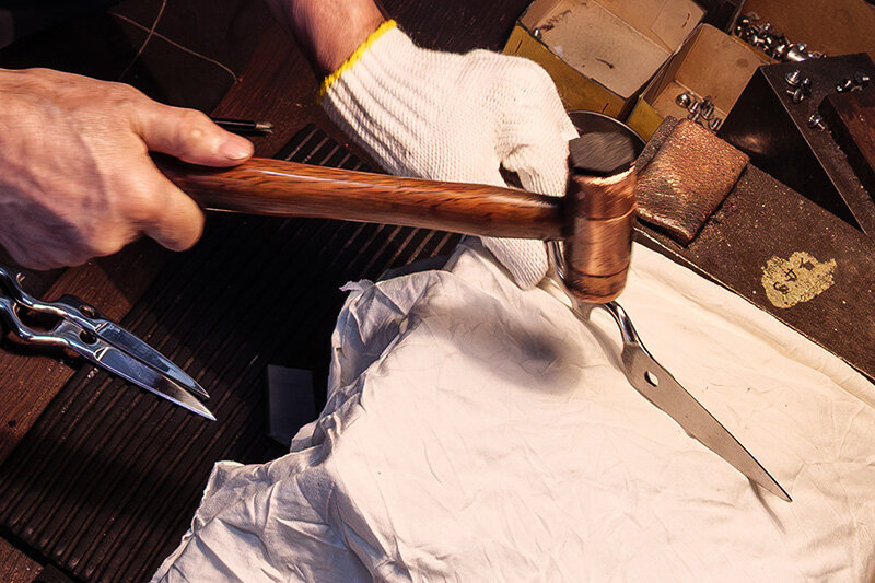 column_kitchen-scissors_0210.jpg