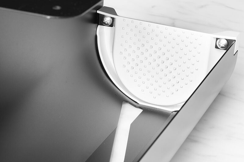 column_paper-hanger_0140.jpg