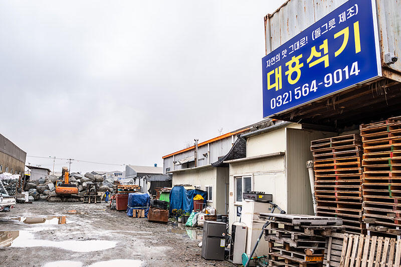 column_stone-factory_0040.jpg