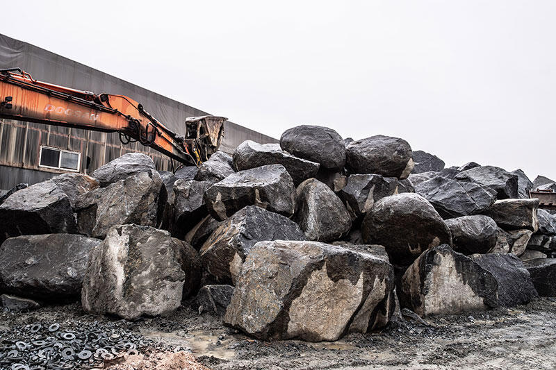 column_stone-factory_0050.jpg
