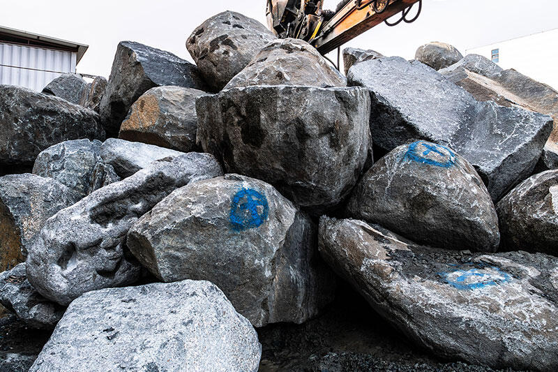 column_stone-factory_0060.jpg
