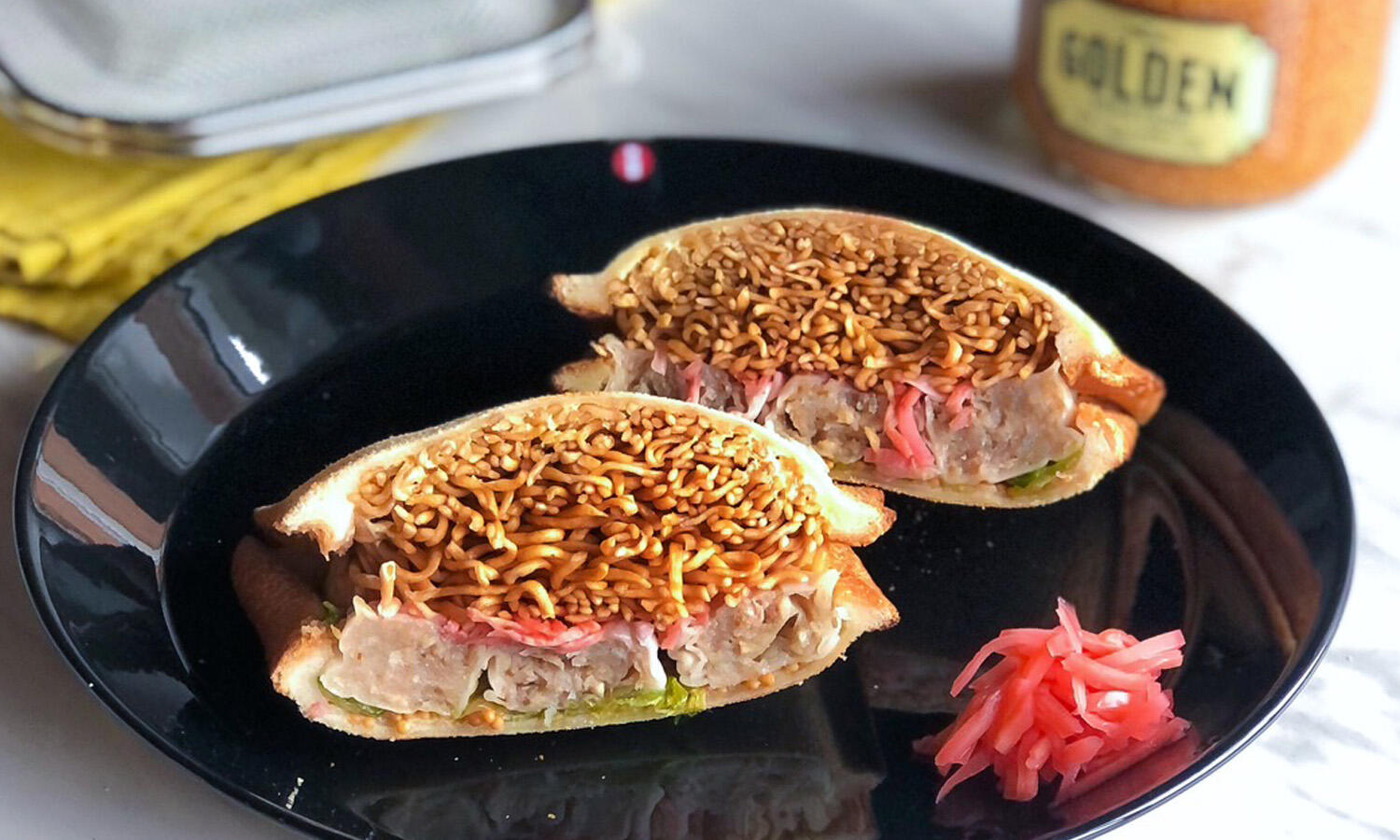 焼きそば焼売ホットサンド